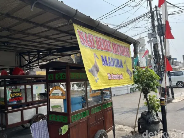 Nasi Bebek Serundeng Madura Ibu Sumiyati