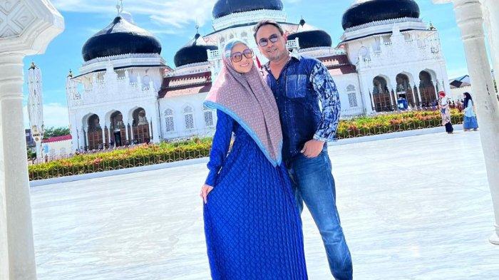 Meisya Siregar mengungkap Bebi Romeo ternyata tidak romantis dalam keseharian meski dikenal sebagai pencipta banyak lagu cinta.