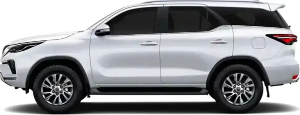fortuner-side fortuner-side