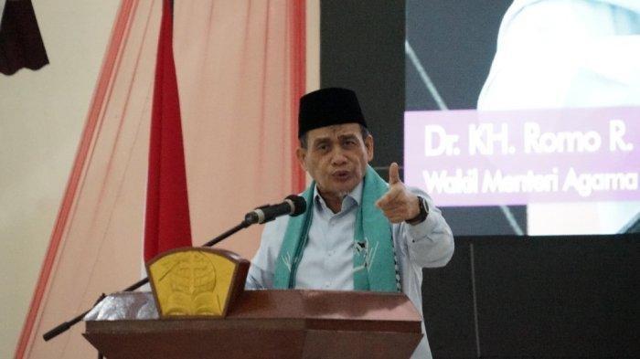 ORMAS PALAK THR - Wakil Menteri Agama (Wamenag) Dr. Romo H. R. Muhammad Syafii, S.H., M.Hum. Ia Menyebut Ormas Palak THR ke Pengusaha Adalah Budaya Lebaran.