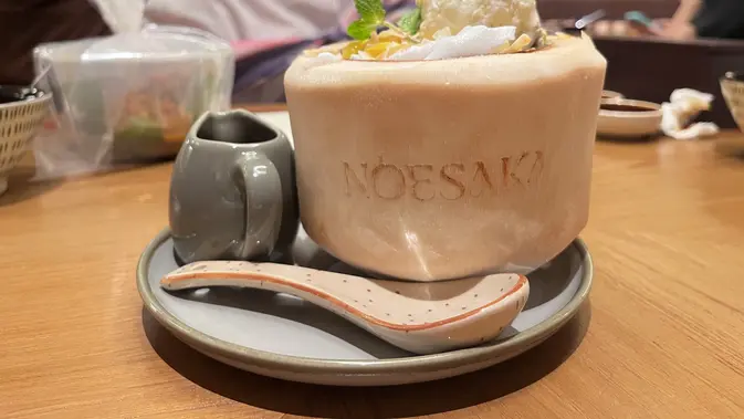 Kolaborasi spesial antara Noesaka dan Chef Martin Praja untuk merayakan pembukaan outlet ke-4 Noesaka, di Pacific Place, Jakarta, Kamis (3/9/2026). (Liputan6.com/Alfareza Ramadhani)