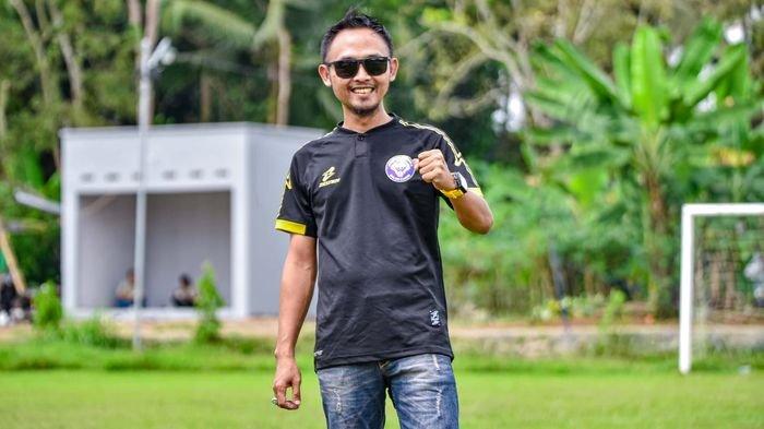 PSGC DIMINTA MENANG - Ketua DPP Balad Galuh, Ghozin. Suporter dari Balad Galuh mengharapkan pemain PSGC harus memiliki motivasi tinggi untuk memenangkan pertandingan krusial melawan Tornado FC.