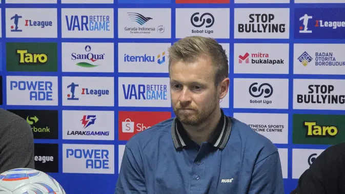 Gelandang PSIM Yogyakarta, Adrian Purzycki. (Bola.com/Ana Dewi)