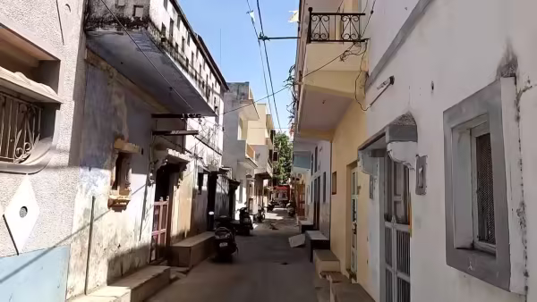 A street in Madhapar. A street in Madhapar.