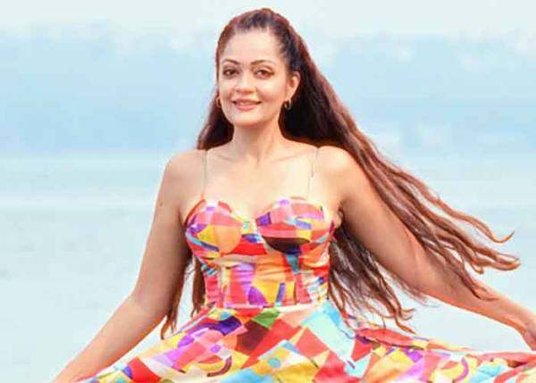Sheena Chohan Actress 2