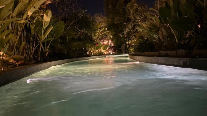 KOLAM - Lazy River di Sumitra Luxury Villas & Resort by Pramana.