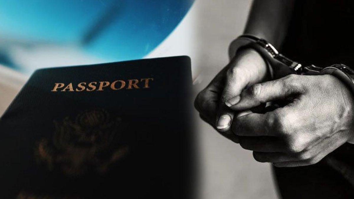 Pihak Imigrasi menangkap dua orang Warga Negara Asing (WNA) Mesir dan Nigeria karena pakai paspor palsu