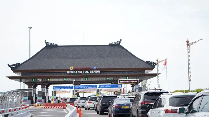 Sebanyak 2,3 juta kendaraan melintas di seluruh Ruas Tol Jasamarga Nusantara Tollroad Regional Division, yakni di Kota Medan, Balikpapan, Manado dan Bali. (Dok Jasa Marga)