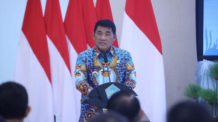 INSTRUKSI - Kebakaran hutan dan lahan (karhutla) di kawasan Gunung Awu,5rft56y778