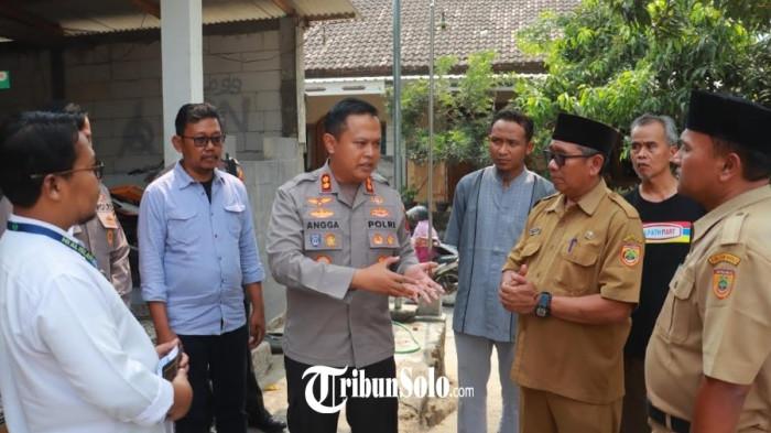 Pascakerusuhan antar kelompok pesilat yang terjadi di Desa Mranggen