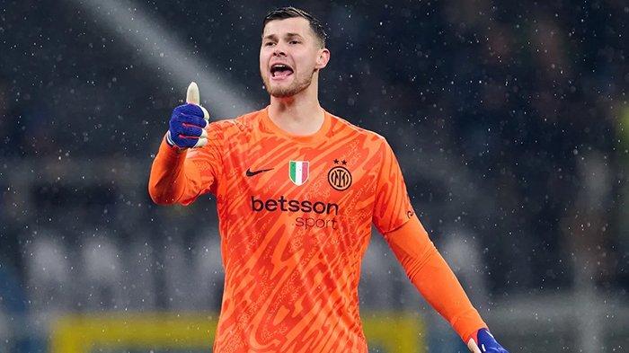 Penampilan kiper Inter Milan, Josep Martinez saat menghadapi Udinese dalam pertandingan Coppa Italia, Jumat (20/12/2024).