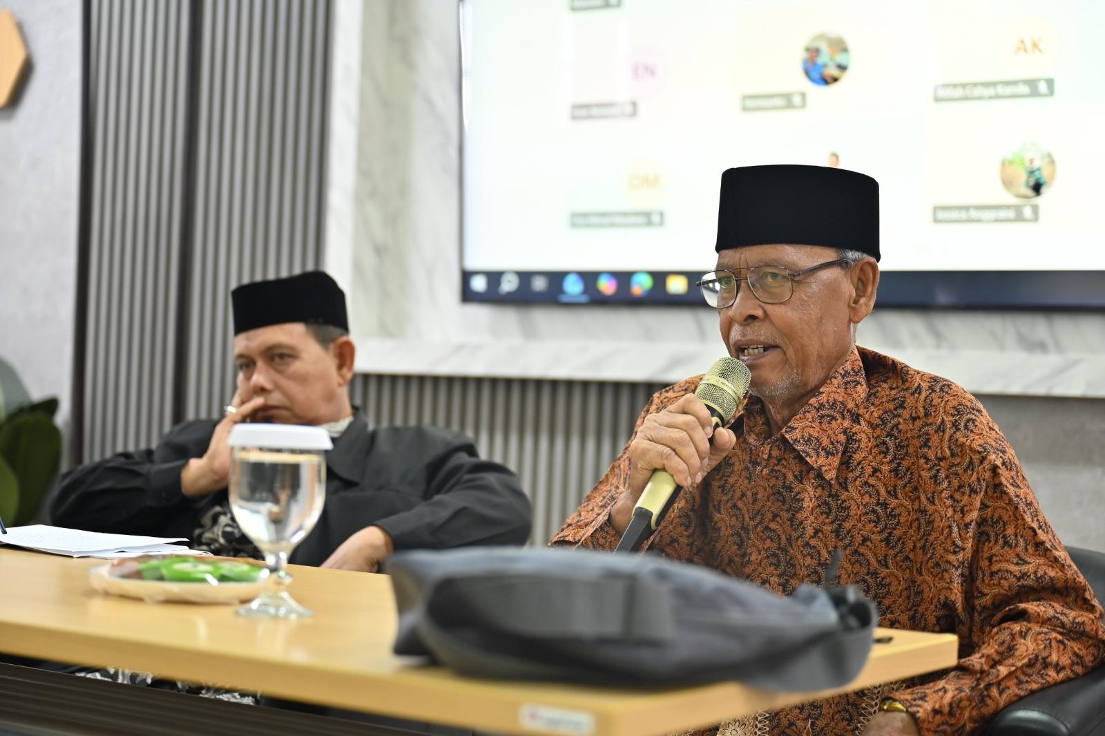 Baitul Mal Aceh Barat dan PT Mifa Bersaudara (MIFA) menggelar sosialisasi Zakat, Infak, Sedekah, dan Wakaf (ZISWAF) kepada karyawan, Kamis (10/09/26).