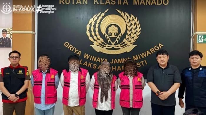 TERSANGKA - Para tersangka kasus dugaan korupsi pengadaan tanah pada PUTR Kabupaten Kepulauan Talaud Tahun Anggaran 2022.