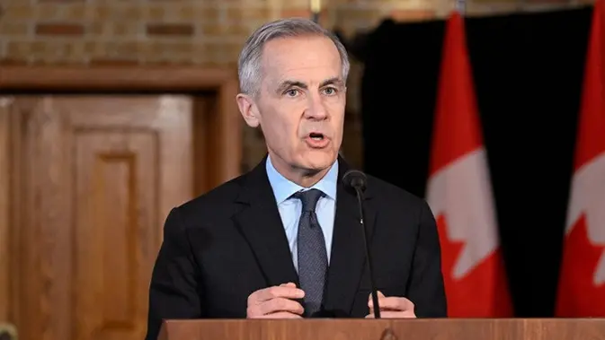 Perdana Menteri Kanada Mark Carney saat pidato di Quebec, Quebec City, Kamis, (22/1/2026).
(Dok. Jacques Boissinot / The Canadian Press via AP)