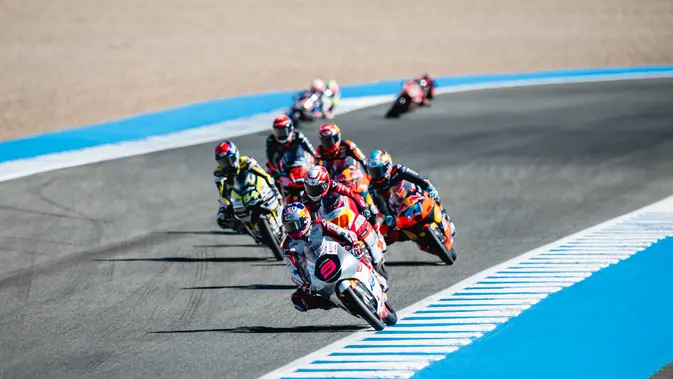 Veda Ega Pratama saat mengikuti balapan Moto3 Jerez 2026. (Honda Team Asia)